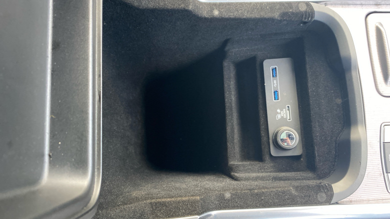 Land Rover Range Rover Sport 2.0 P400e HSE 5dr Auto Estate